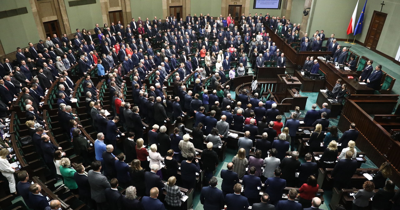 Budżet na 2023 rok przyjęty. Odrzucono wszystkie poprawki Senatu