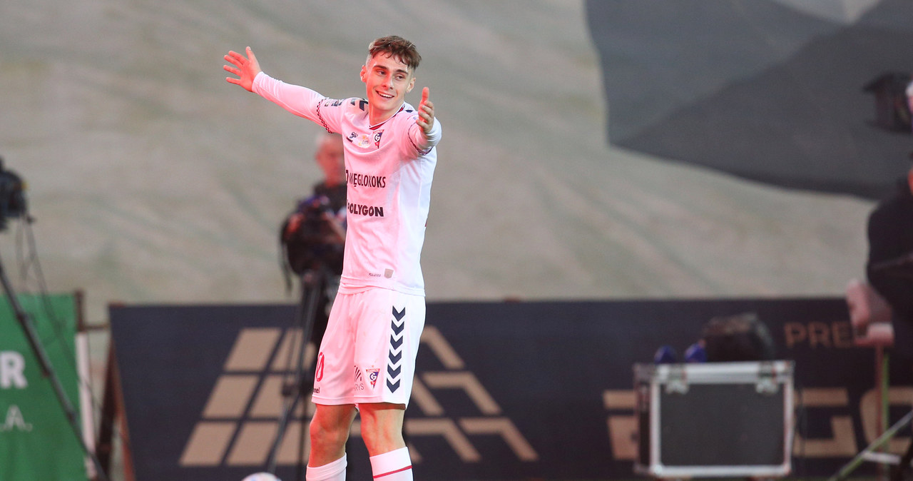 ​Szymon Włodarczyk: Konkretów dotyczących transferu nie mam żadnych