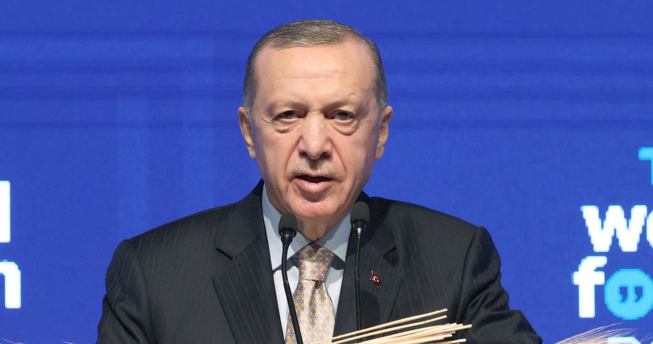 Erdogan: Możemy zatwierdzić kandydaturę Finlandii do NATO
