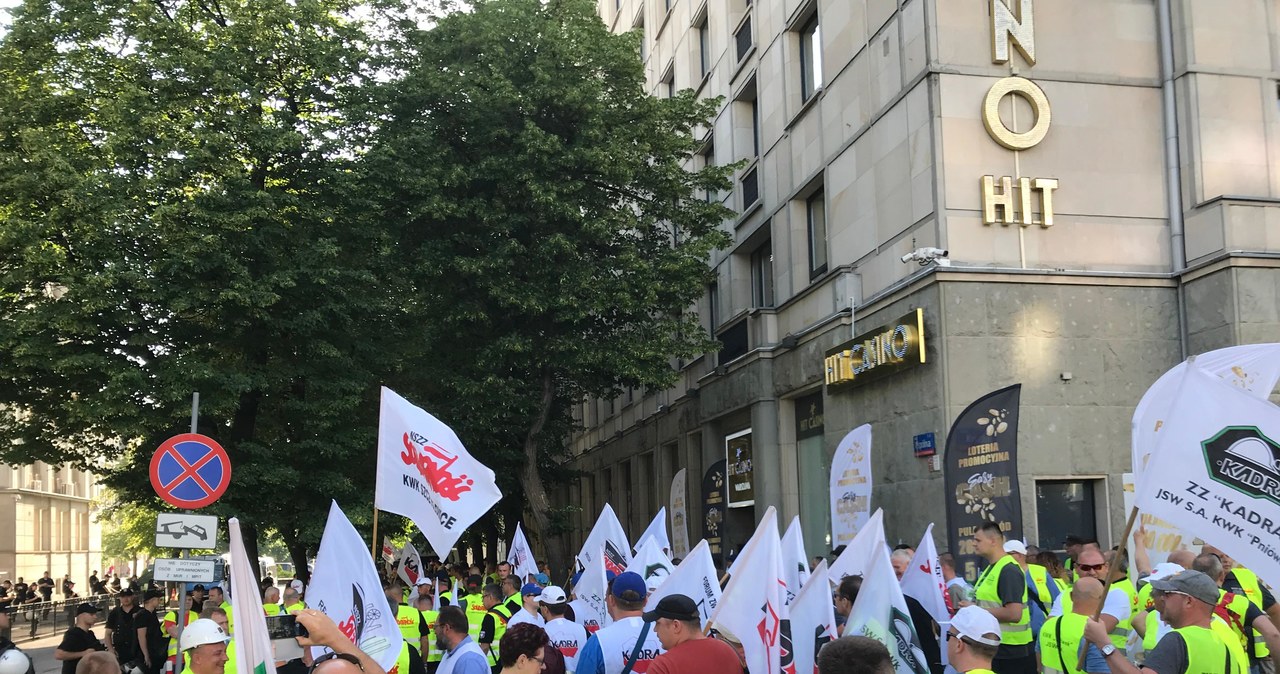 Spór o podwyżki w JSW. Będzie manifestacja górników w Warszawie