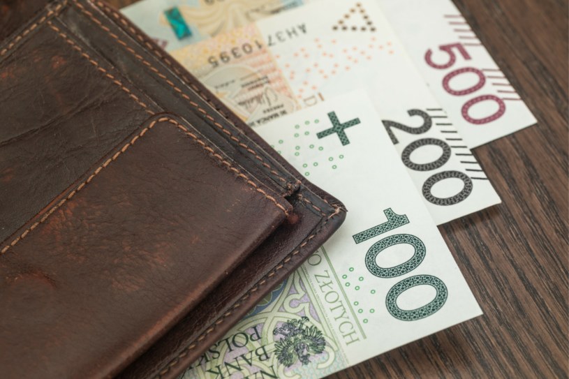 Dłużnicy alimentacyjni w Polsce. Dług rekordzisty zwala z nóg