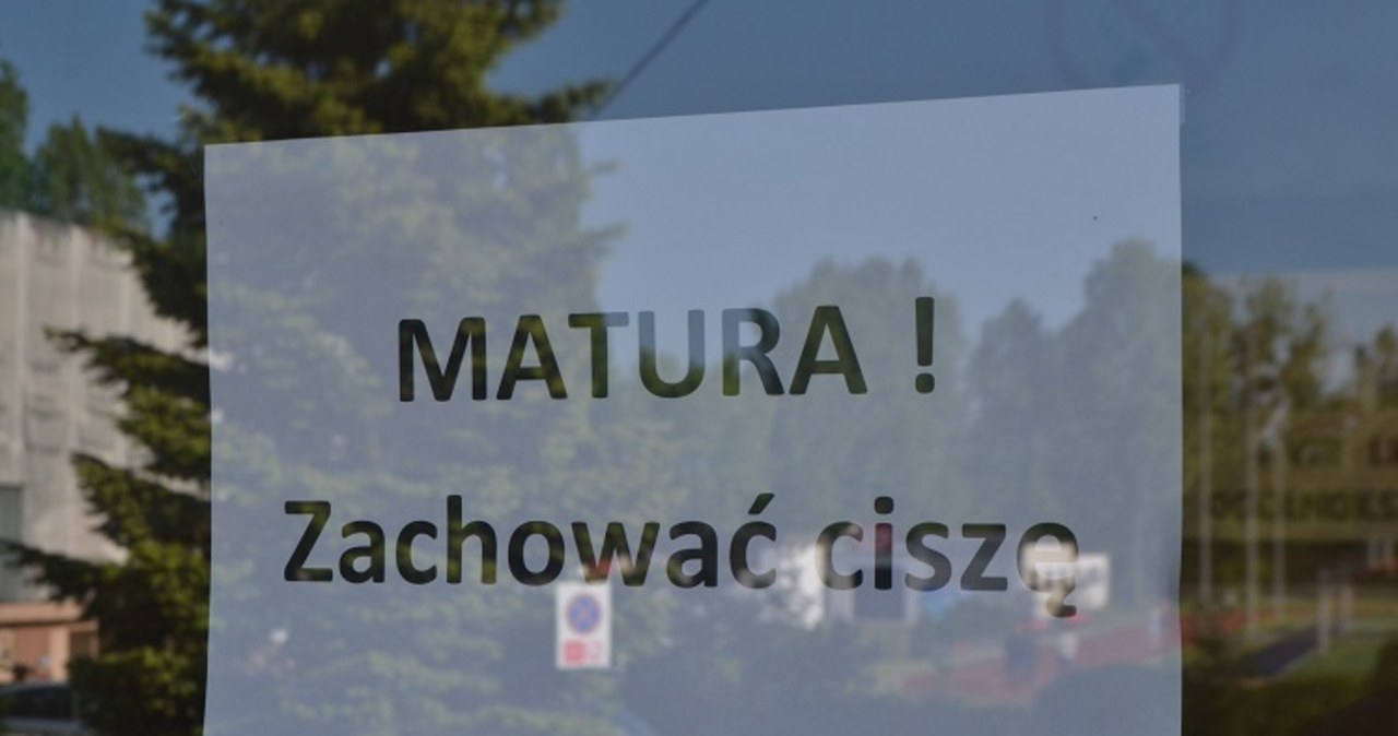 RPO chce pomóc maturzystom. Chodzi o świadectwa