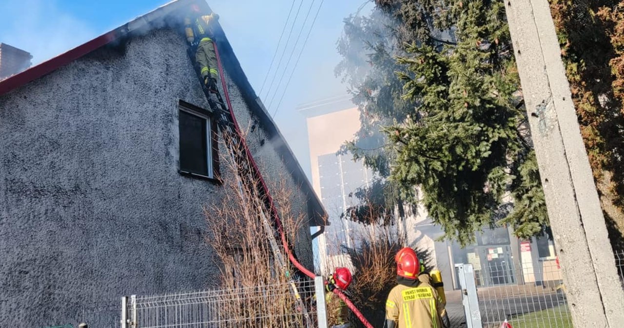 Śląskie: Pożar domu jednorodzinnego w Stanicy