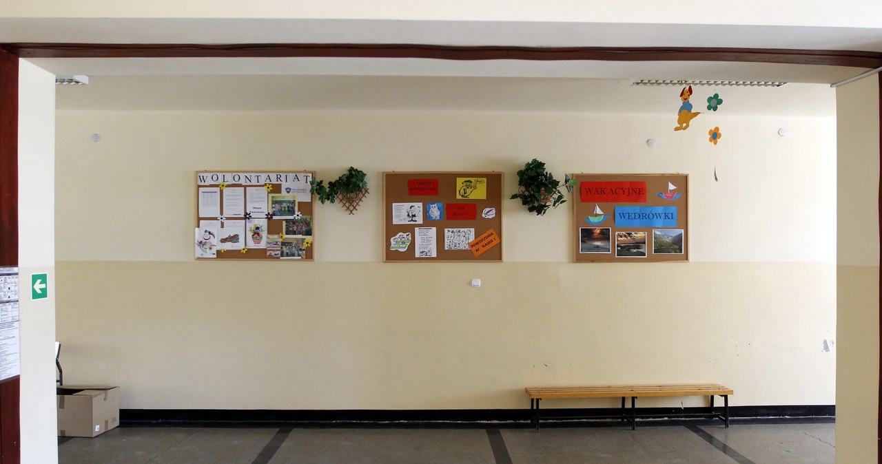 „Nikt mnie nie kocha”. „Co zrobić, żeby chciało się żyć?” Coraz więcej dzieci szuka pomocy