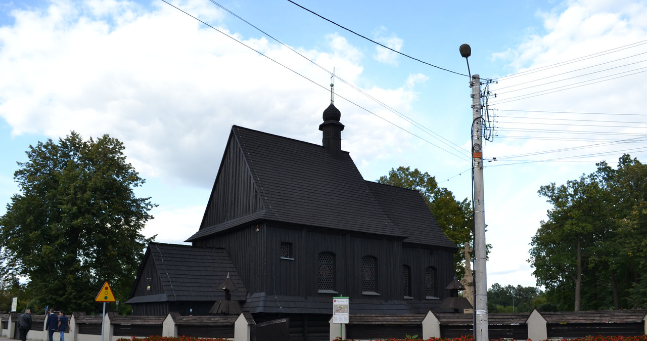 Niezwykłe dzieło z XVIII w. ukryte za ołtarzem sanktuarium w Bieruniu