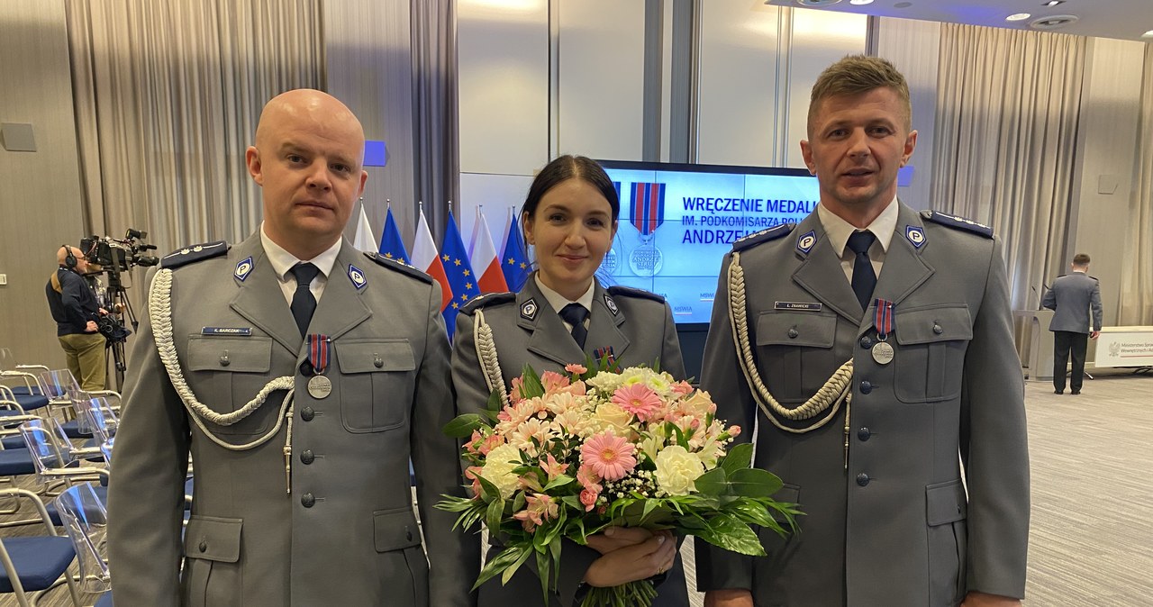 Wydobyła 3-latka ze studzienki. Medale dla bohaterskich policjantów