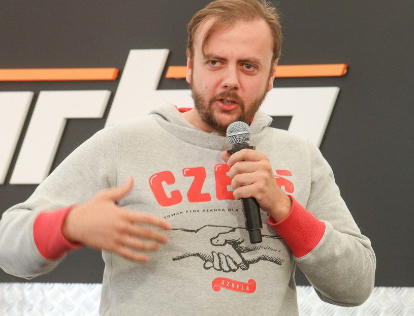 Michał Migała nie pracuje już w radiu. Został… taksówkarzem!