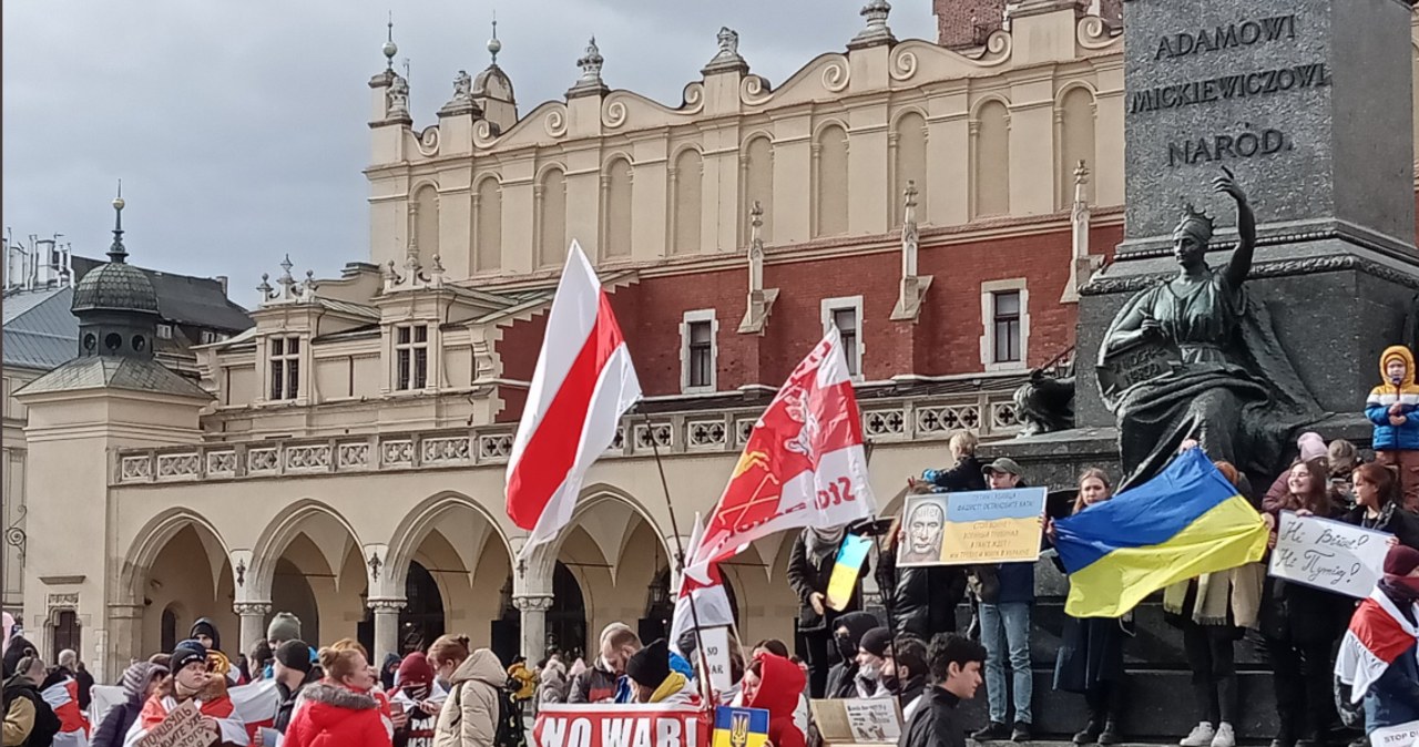 „Razem dla pokoju”. Marsz w rocznicę rozpoczęcia rosyjskiej inwazji na Ukrainę