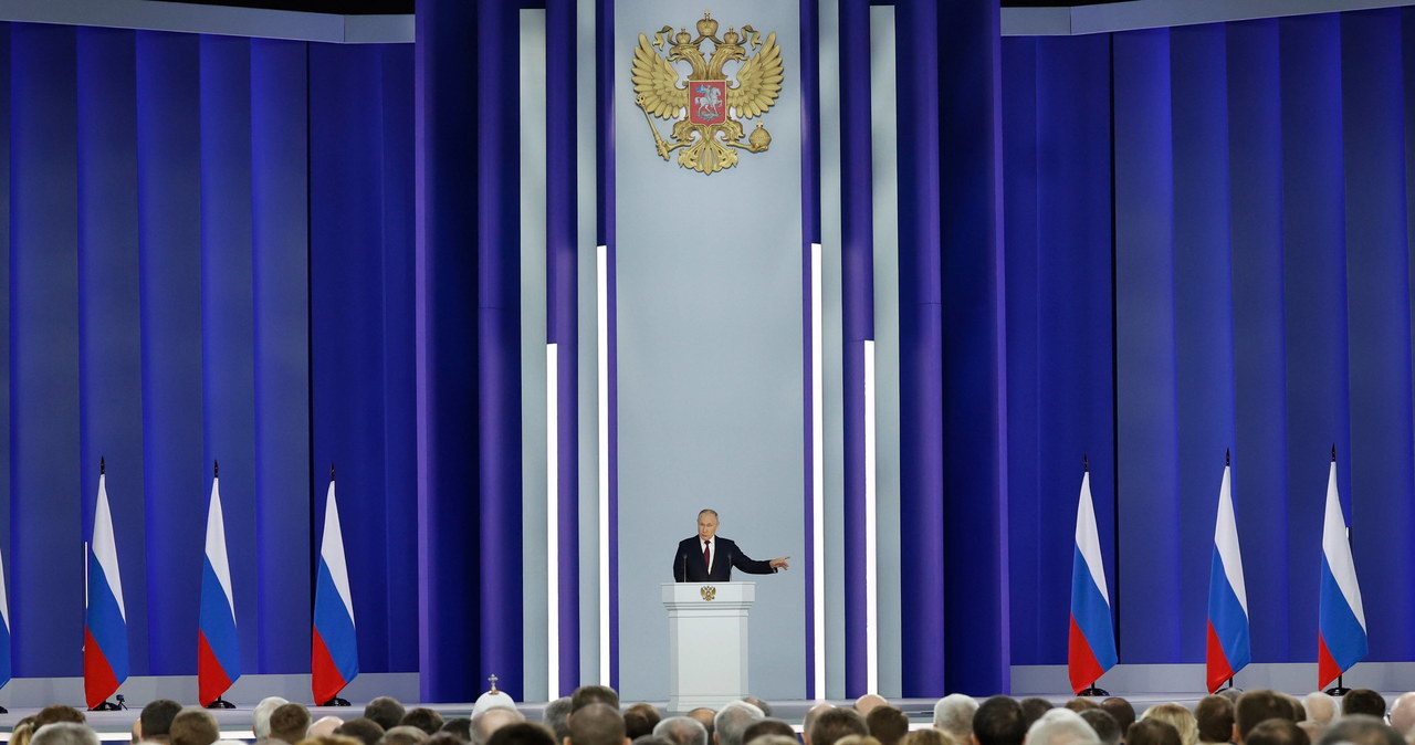 Uwierzył we własną dezinformację – ekspertka o wystąpieniu Putina