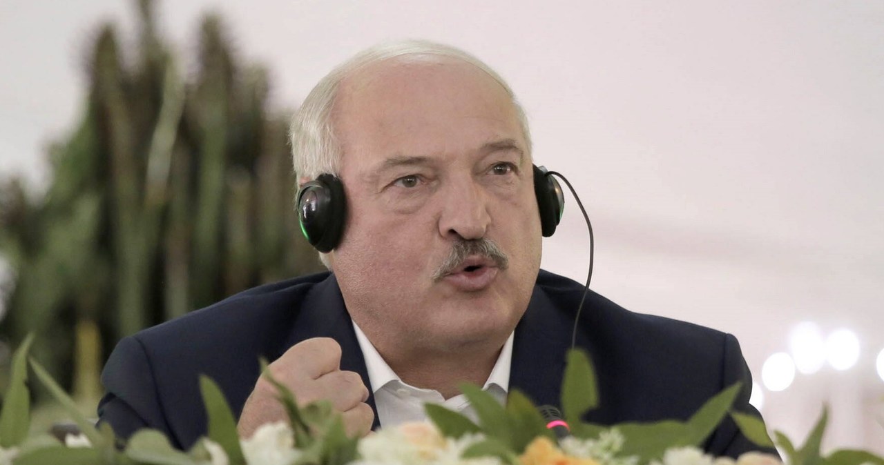 Szef MSZ Chin: Popieramy Białoruś, przeciwstawiamy się ingerencjom obcych sił
