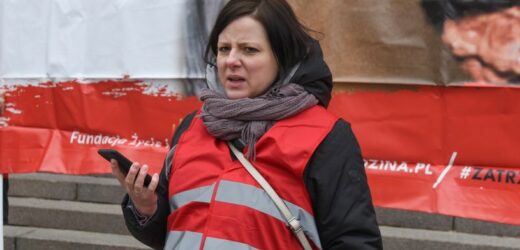 Zaostrzenie prawa aborcyjnego w Polsce. „Prezent” Kai Godek na Dzień Kobiet