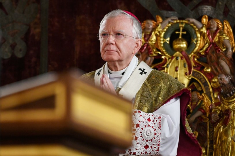 Matka-katoliczka odpowiedziała abp. Jędraszewskiemu. Nie przebiera w słowach