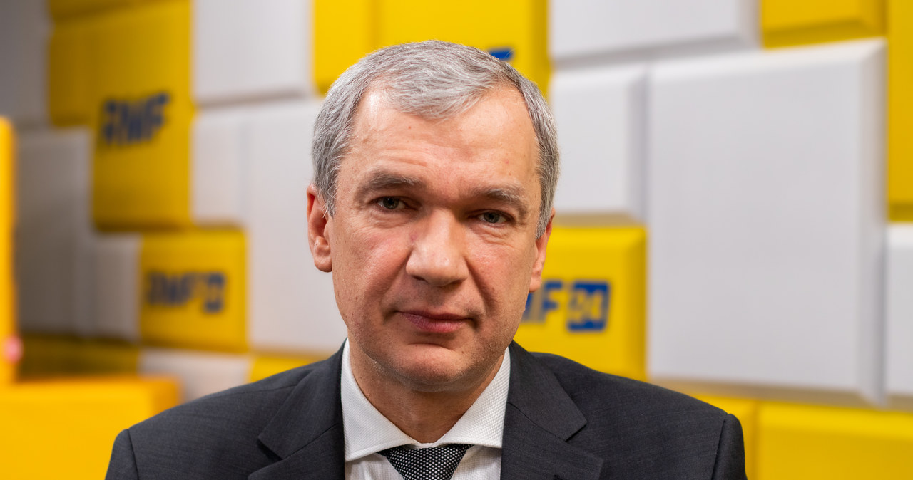 Łukaszenka szykuje sobie drogę ucieczki? Łatuszka: Jego można tylko wyrzucić jak śmiecia