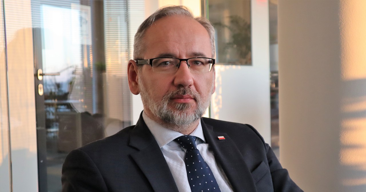 Niedzielski: Zbliżamy się do szczytu kolejnej fali covidowej