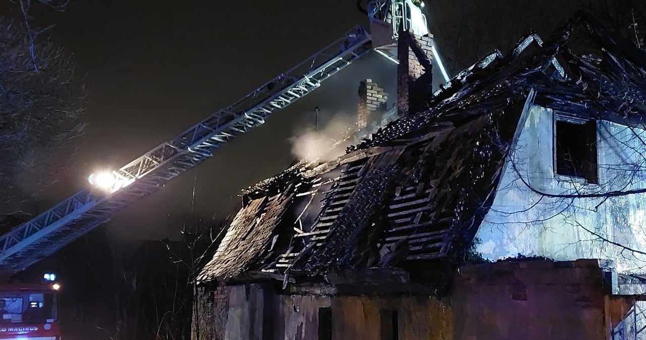 Pożar zabytkowego budynku we Wrocławiu. Pochodził z 1865 roku