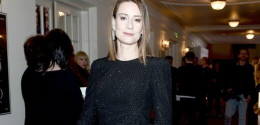 Maja Ostaszewska na gali Orły 2023. Zachwyciła odważna kreacją z wycięciem na biodrze!