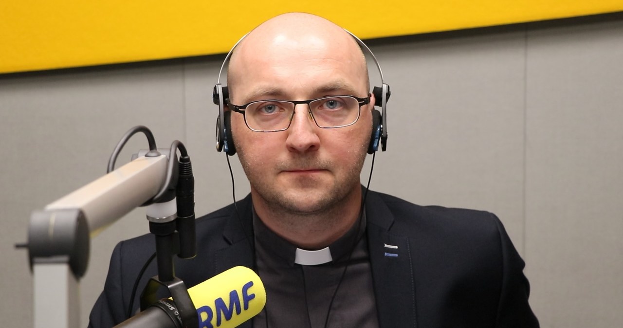 Ks. Studnicki o zarzutach wobec kard. Wojtyły: Trzeba przejrzeć i zbadać akta kościelne