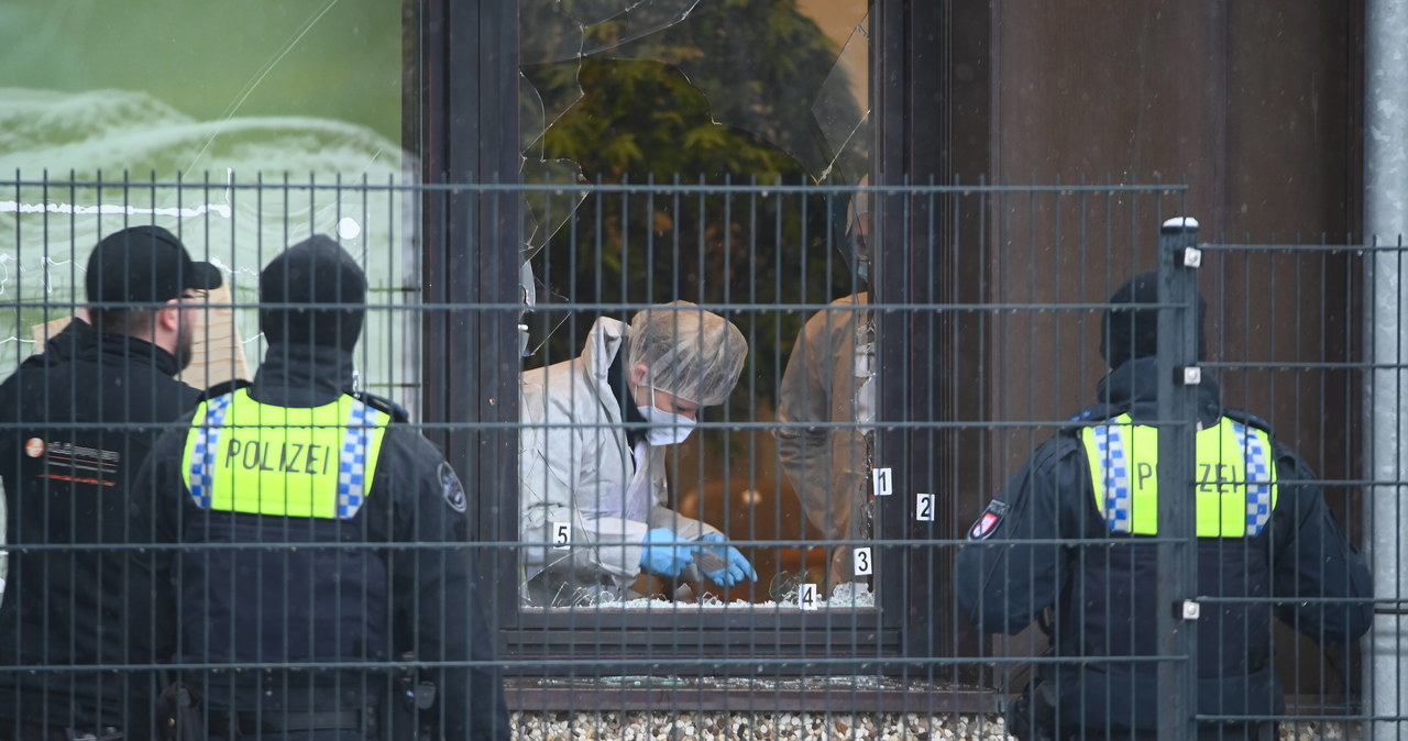 Kilkanaście minut strzałów. Policja i świadkowie o tragedii w Hamburgu