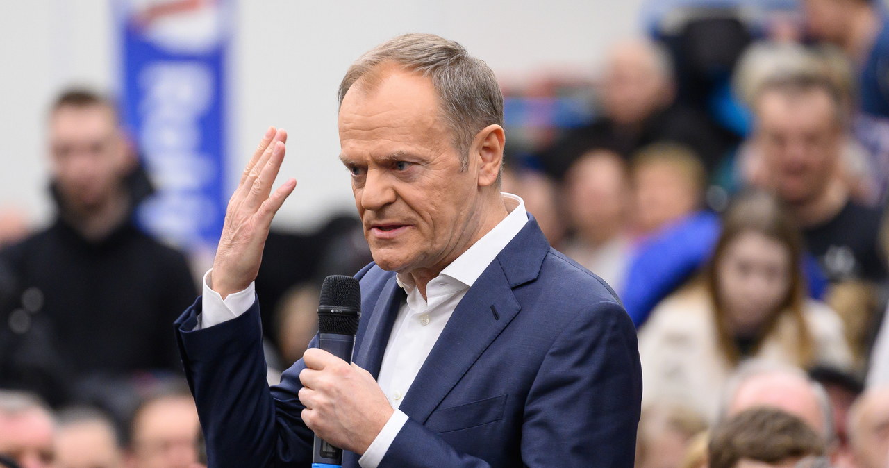 Tusk: Nie powinniśmy mieć religii w szkołach