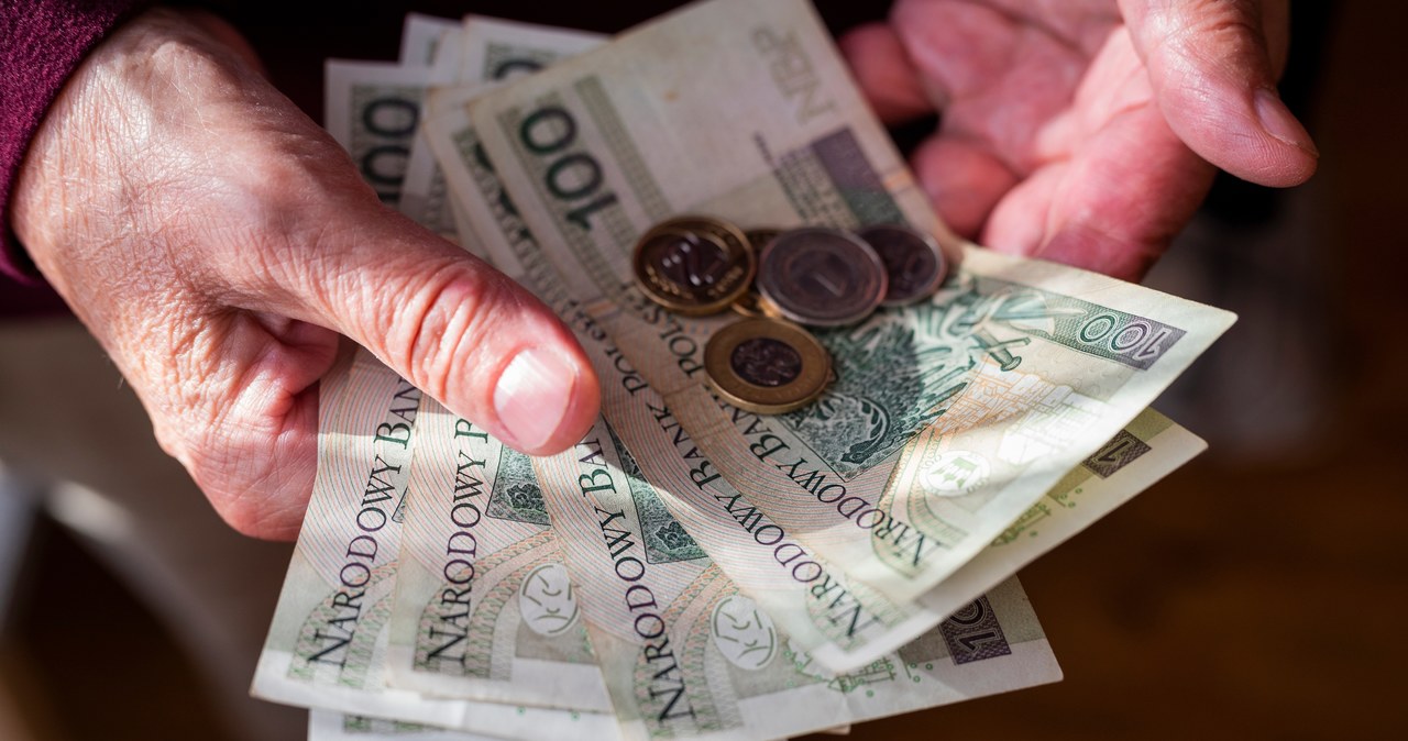 Rosną długi Polaków. Problemy ze spłatą m.in. alimentów