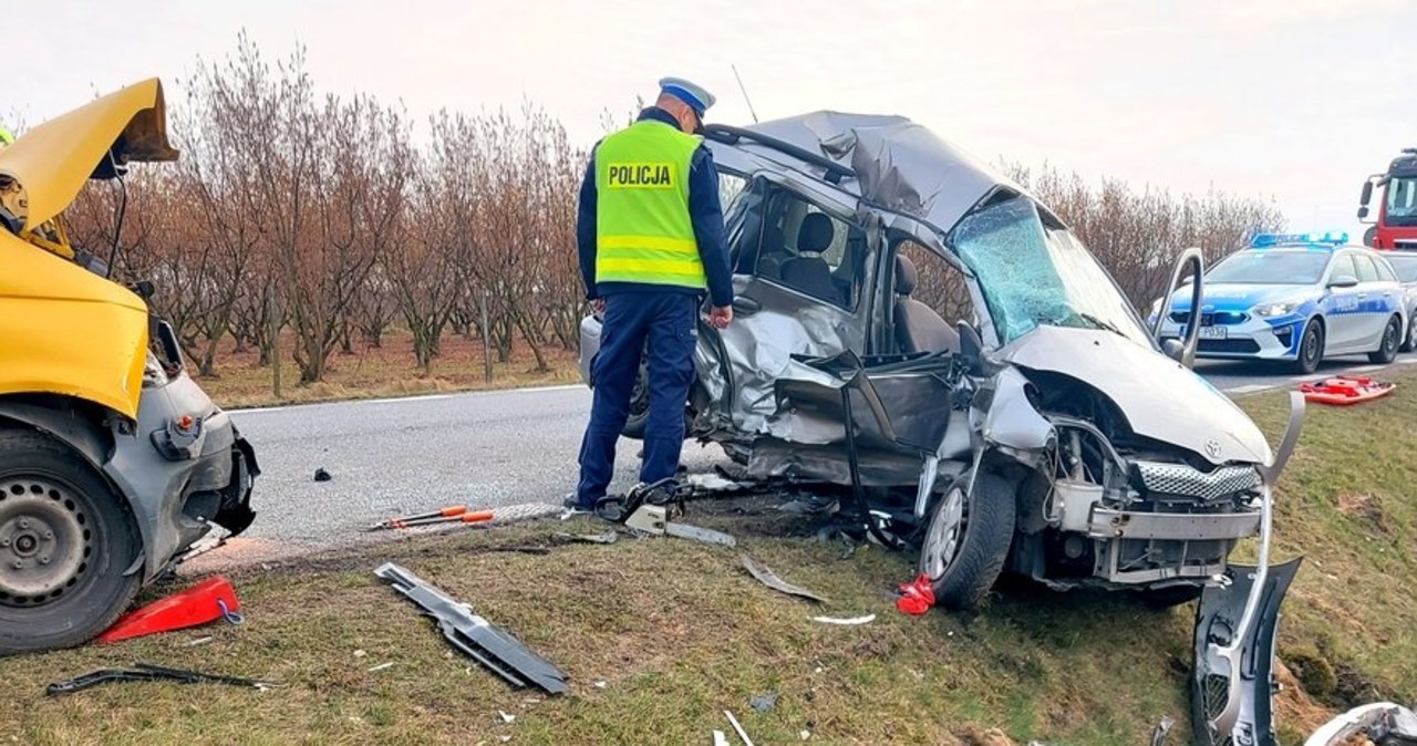 Tragiczny wypadek w Łódzkiem. Zginęły dwie osoby