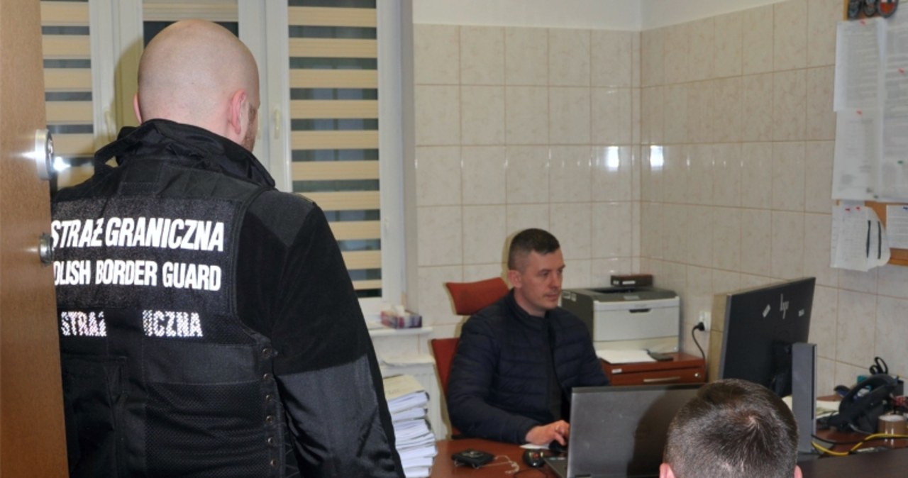 „Zapomniał”, że się rozwiódł. Podstęp Rosjanina się nie udał