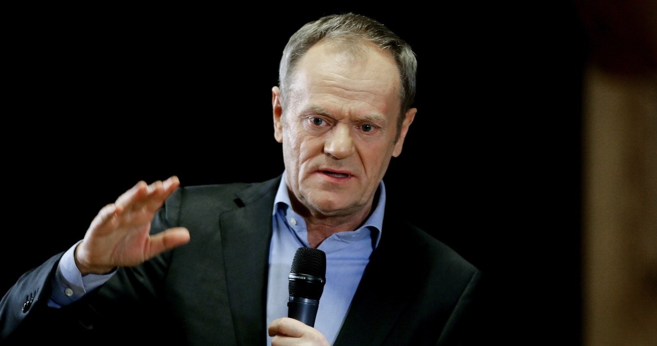 Donald Tusk chce wprowadzić „babciowe”. 1500 zł miesięcznie