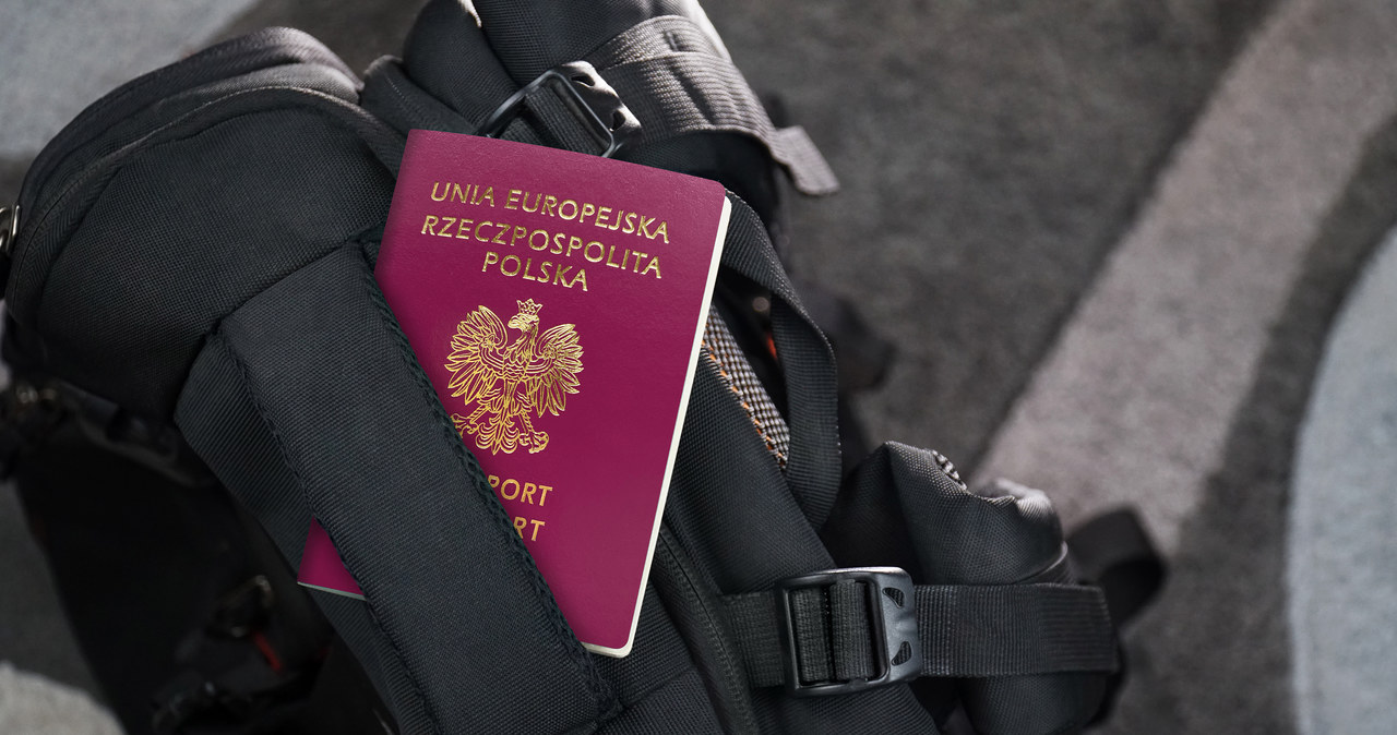 „To rekordowe ilości wniosków”. Polacy ruszyli po paszporty