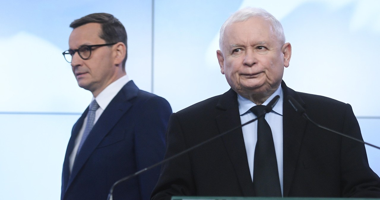 „GW”: PiS chce podnieść 500+. To odpowiedź na „babciowe” Tuska