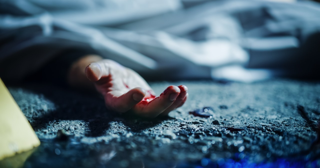 Zginął dźgnięty nożem na oczach ludzi. Świadkowie kręcili filmiki