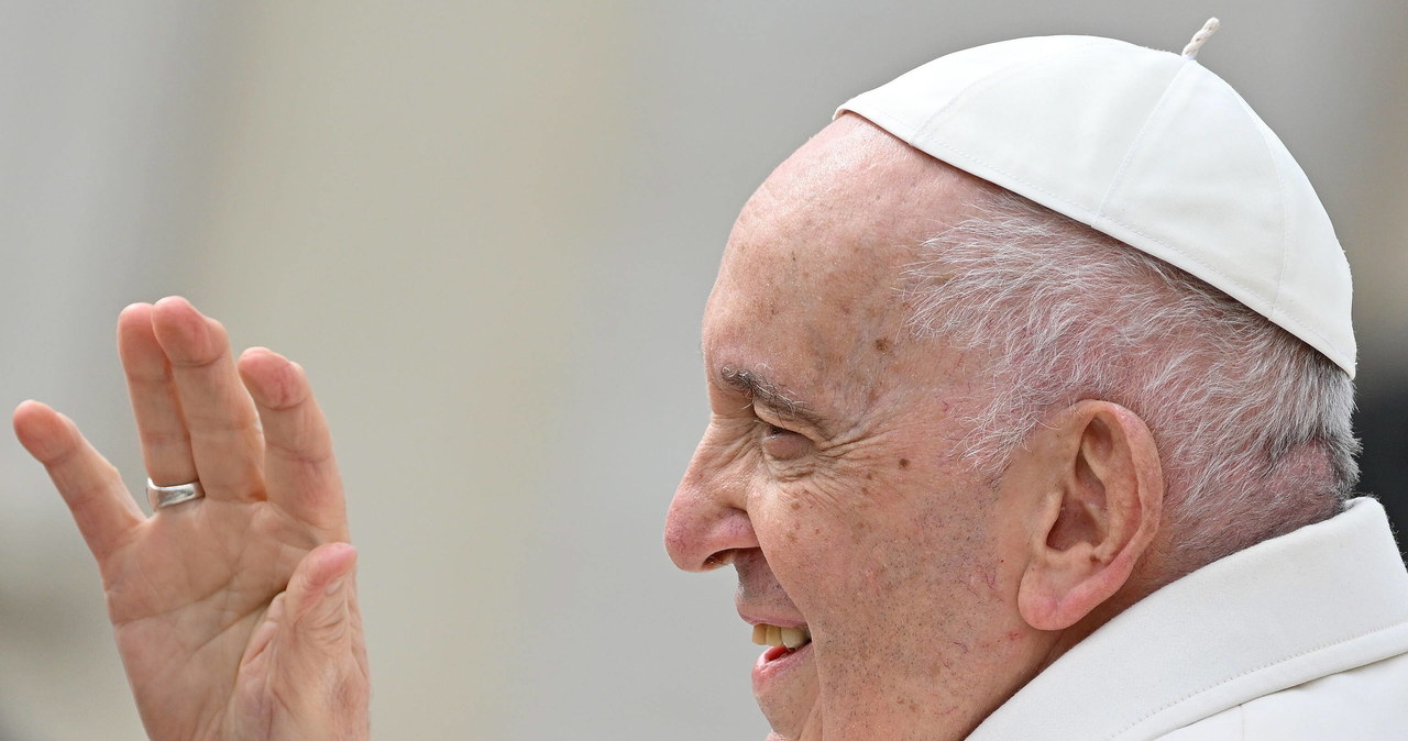 Papież Franciszek ma zapalenie oskrzeli. Jest najnowszy komunikat