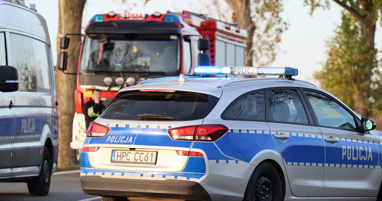 Strażacy wynieśli z płonącej kamienicy 7 dzieci, w tym 3-miesięczne niemowlę