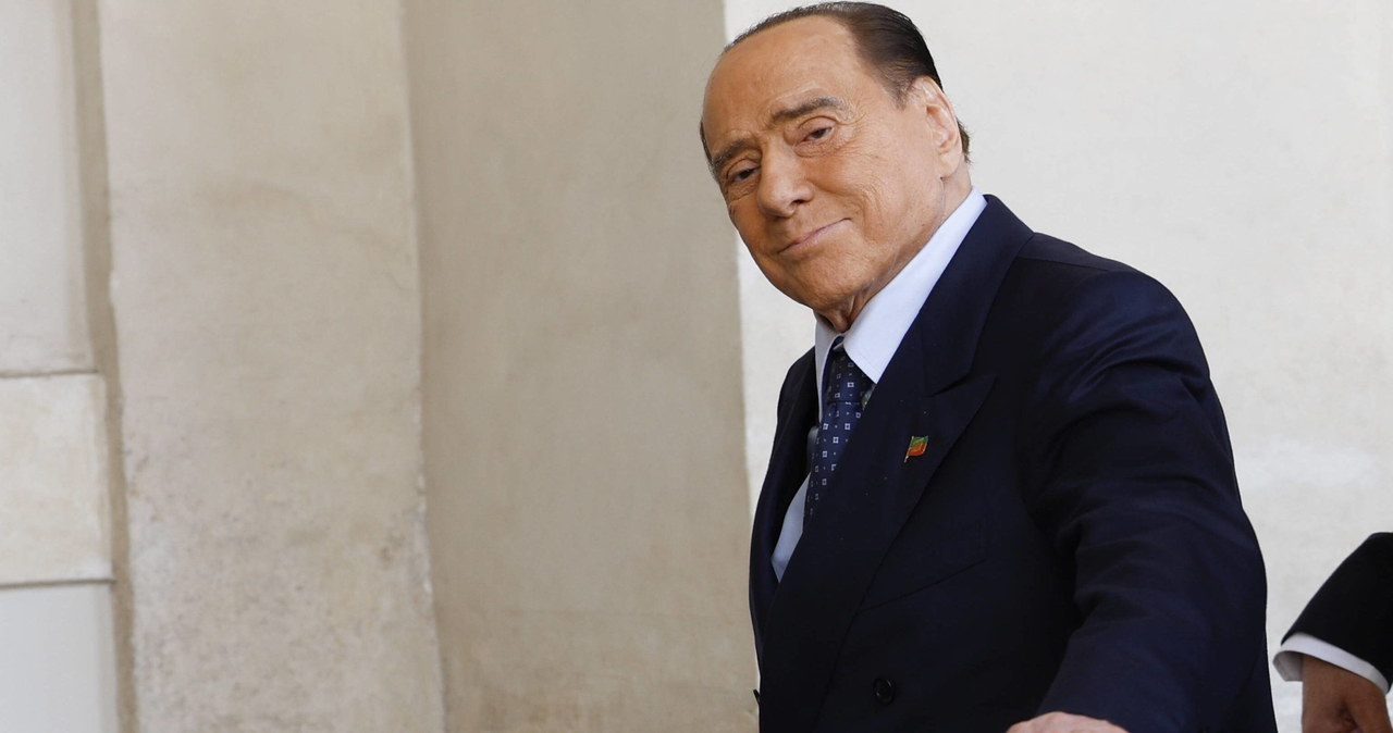 Silvio Berlusconi w szpitalu. Media: Przebywa na OIOM-ie