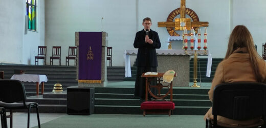 Drastyczne sceny na spektaklu. Dzieci oglądały ukrzyżowanie Jezusa. To nie pierwszy taki przypadek