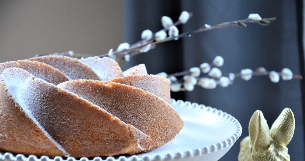 Ekspresowa babka, mazurek bez pieczenia. Przepisy dla zabieganych