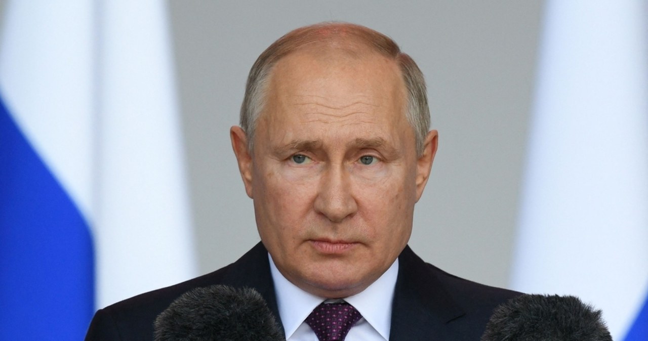 Sekretna sieć pociągów, identyczne gabinety. Były kapitan FSO: Putin to paranoik