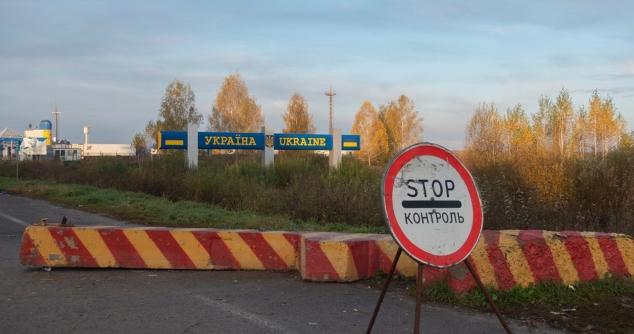 Ukraińcy na granicy z Białorusią puszczają nagrania z wojny