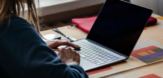 Zmiany w Kodeksie pracy. Pracodawca będzie mógł skontrolować pracownika zdalnego