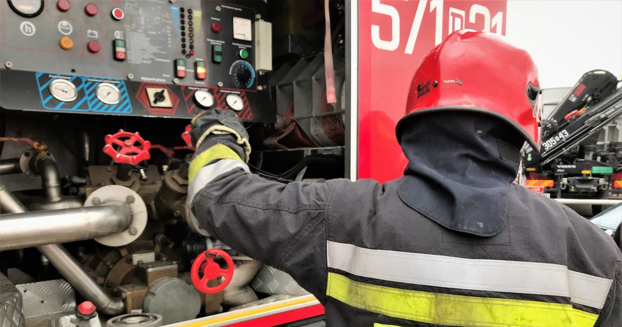 Małopolskie: Wyciek kwasu solnego w jednej z firm