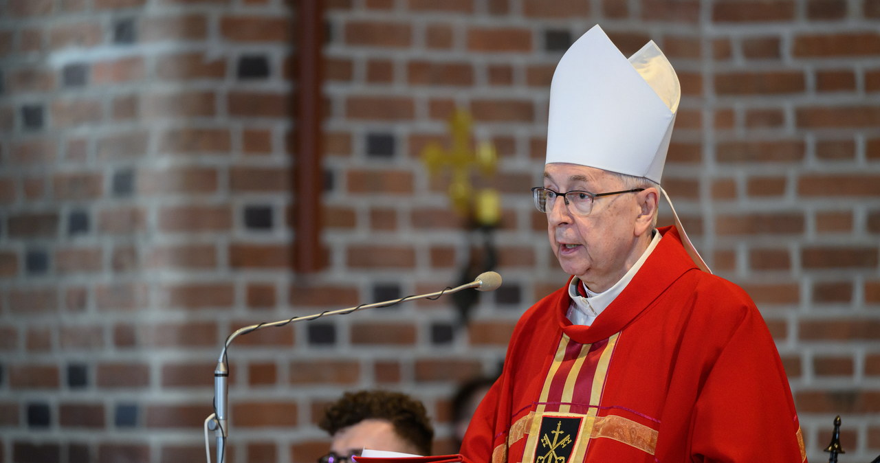 Abp Gądecki: Jeśli rządzący odwracają się od Boga, konsekwencją jest cierpienie