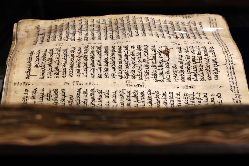 Naukowcy odkryli tłumaczenie Biblii sprzed 1500 lat. Tak brzmi jego fragment