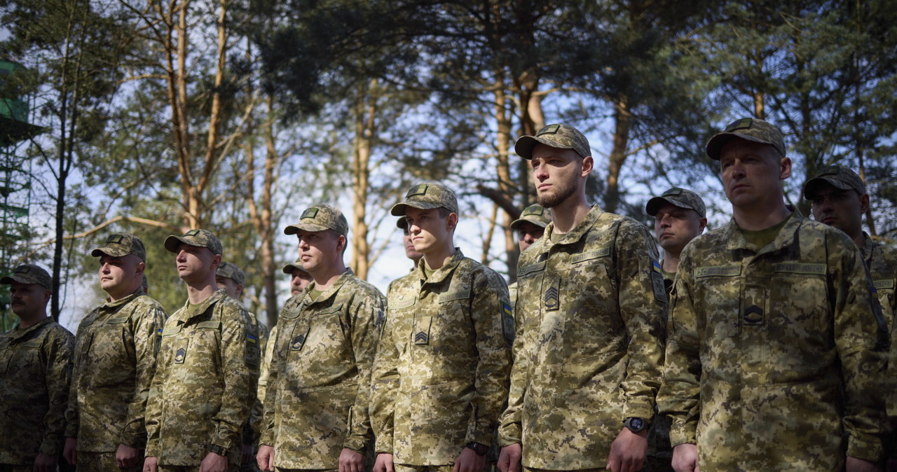 Atak dronów kamikadze na Ukrainę. 10 z 11 zestrzelono [RELACJA]