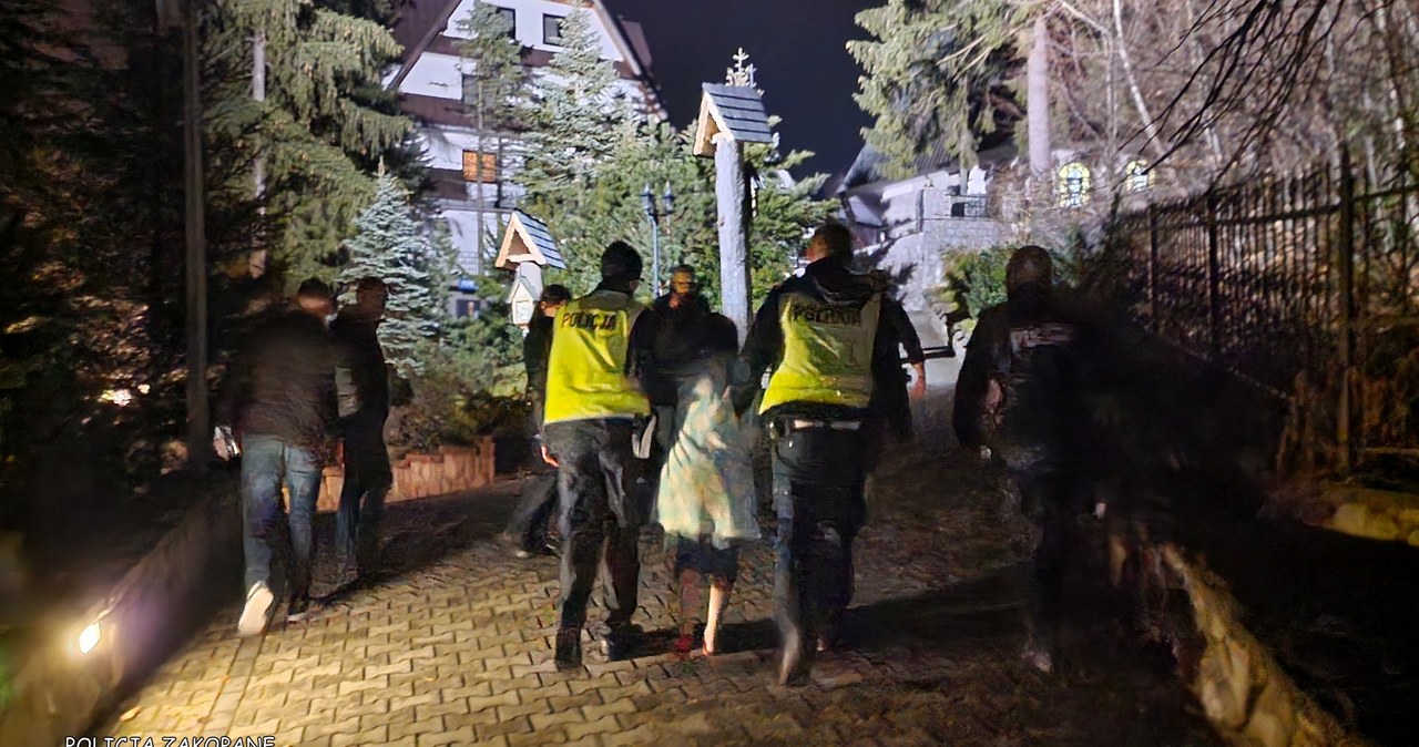 Wyszła z domu boso i w szlafroku. Zakopiańska policja odnalazła 46-latkę