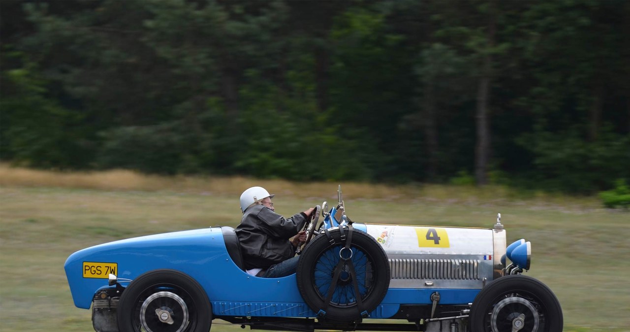 Dwa dni z samochodami sprzed dziesiątek lat. W weekend targi Auto Nostalgia