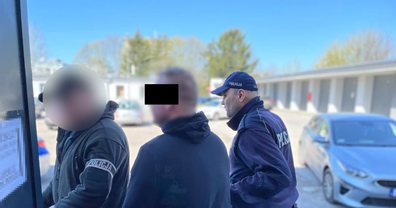 Dwóch mężczyzn aresztowanych za wymuszenie rozbójnicze z bronią w ręku