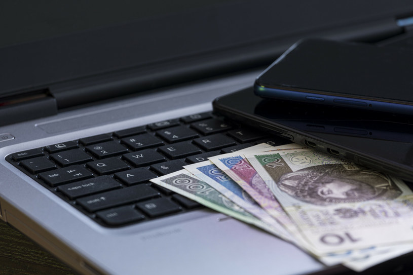Duża awaria w jednym z banków. Zdenerwowani klienci proszą o informację