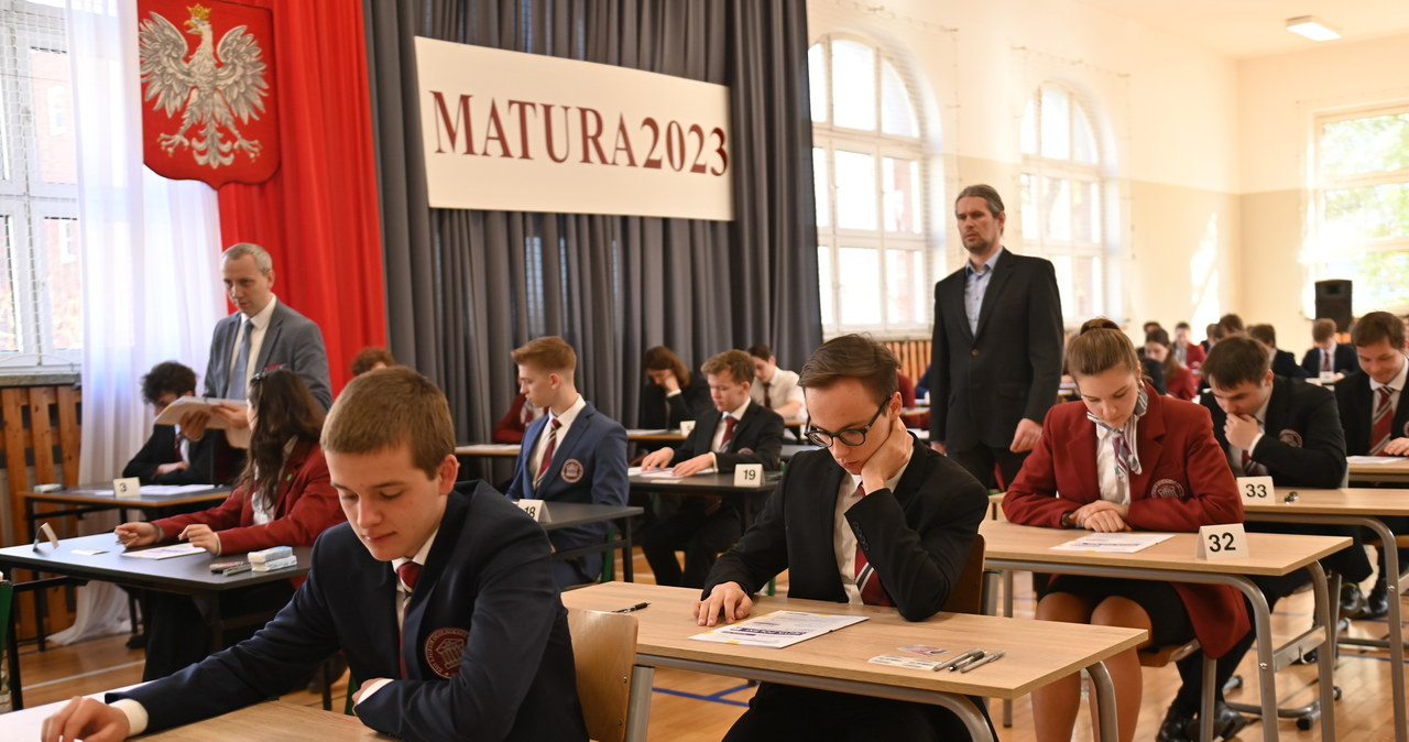 Skończył się pisemny egzamin z angielskiego. Maturzyści: Łatwy i przyjemny