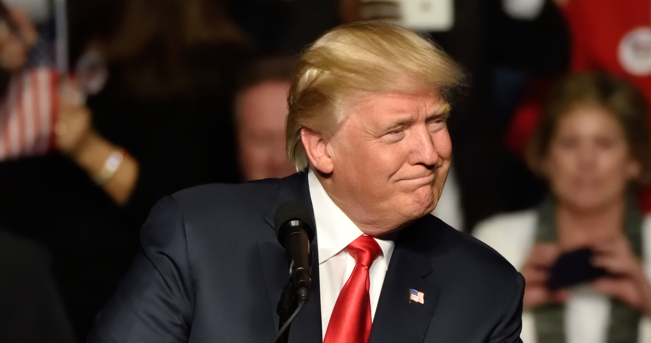 Trump wygrywa z Bidenem w wyborczym sondażu