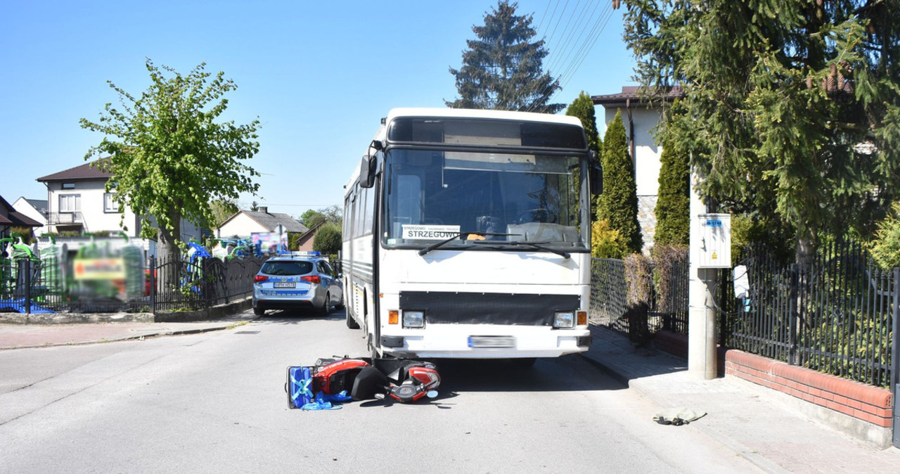 Wypadek 81-letniej motorowerzystki. Trafiła do szpitala