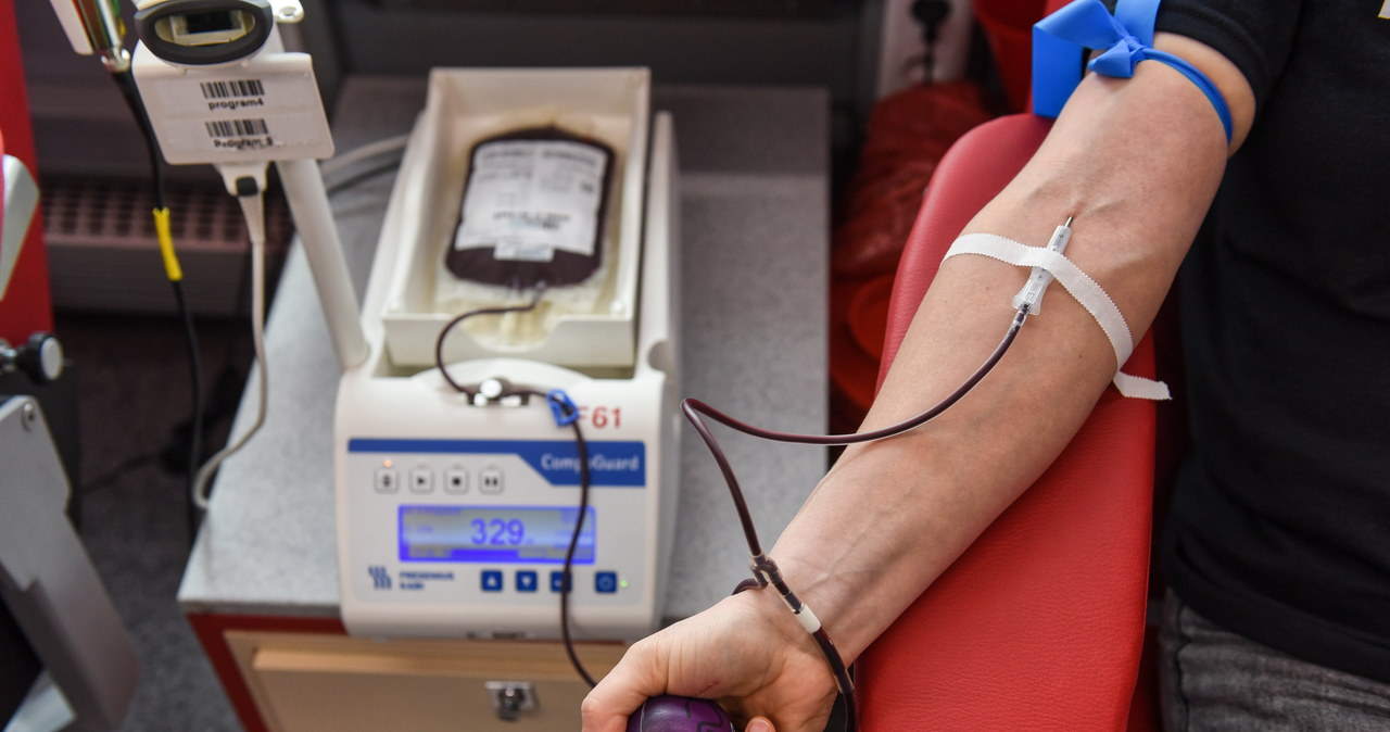 Ulgi dla krwiodawców utrzymane na dłużej. „Pod nowymi warunkami”
